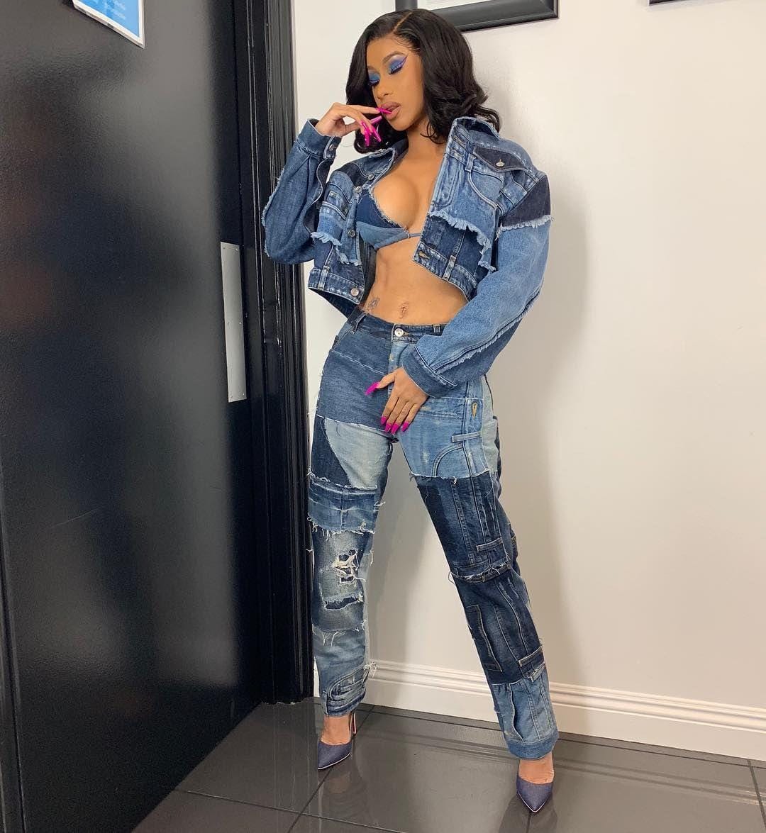 Instagram.com/iamcardib