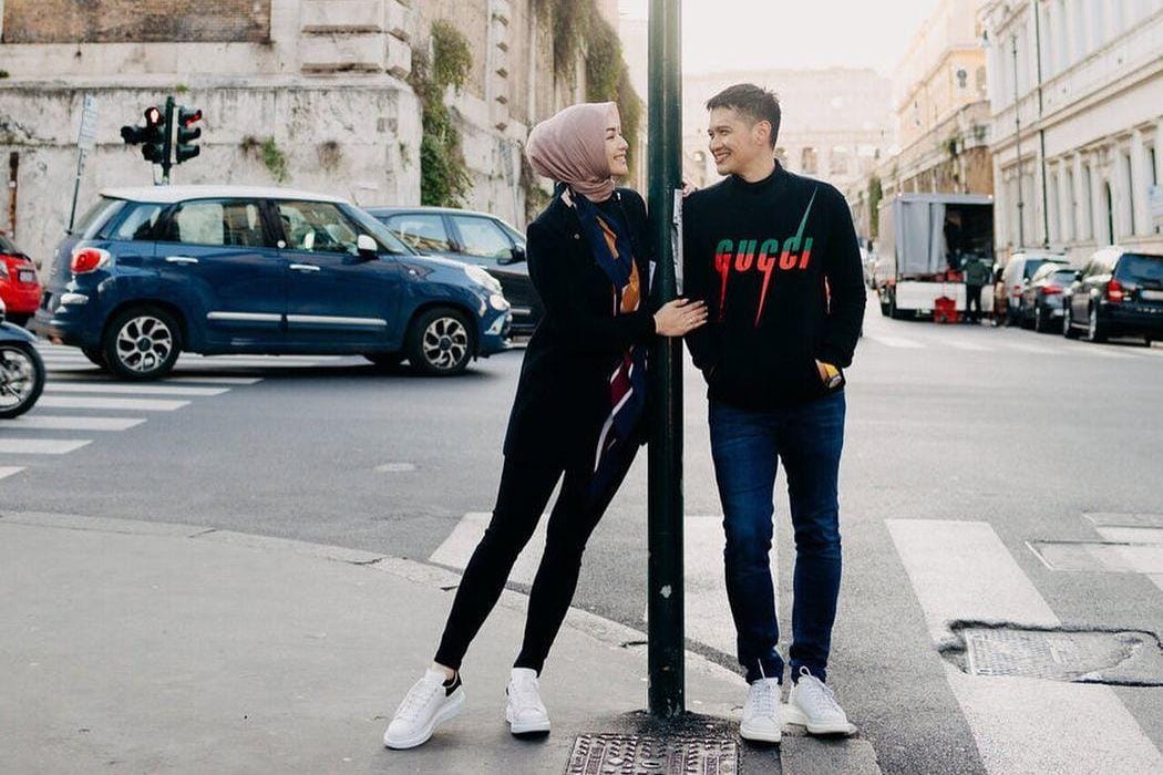 Gaya Honeymoon Citra Kirana & Rezky Adhitya, Mesra Minta Ampun!