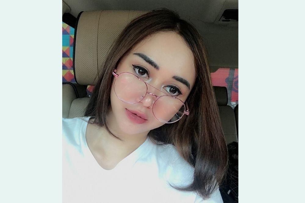 instagram.com/aurakasih