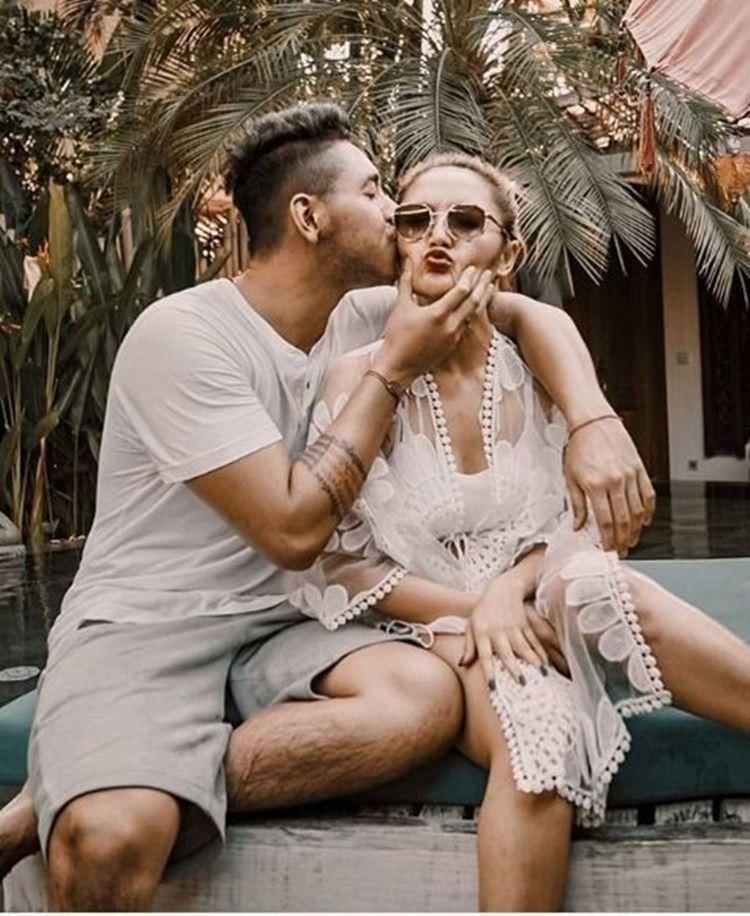 Instagram.com/sitibadriahh