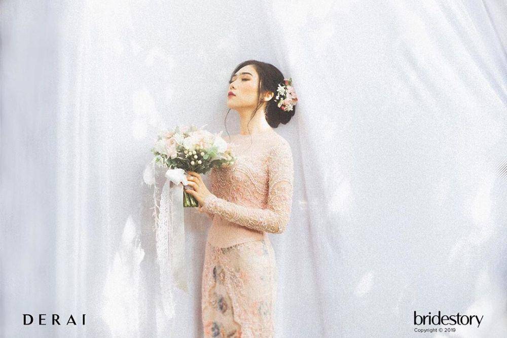 instagram.com/thebridestory