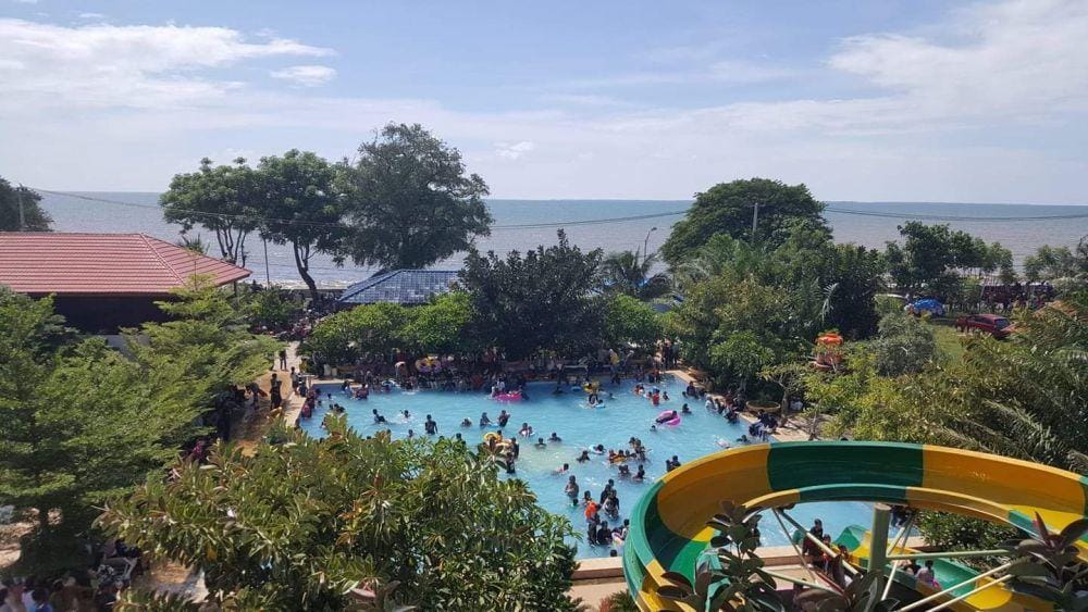 Facebook.com/Takalar Beach Waterboom