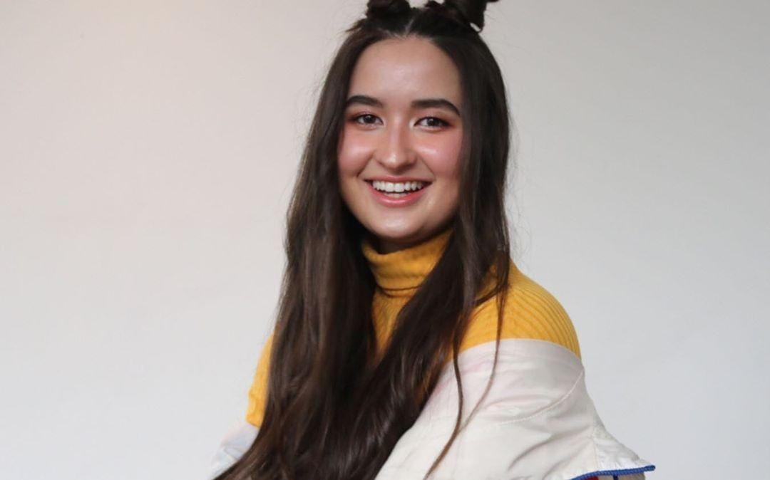 Instagram.com/stephaniepoetri