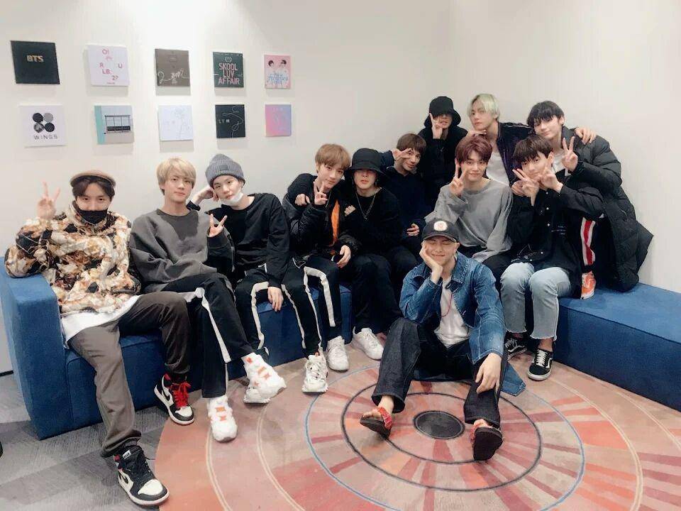 twitter.com/TXT_members