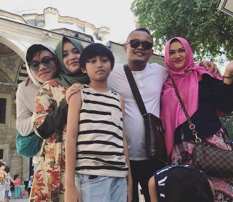 Instagram.com/rizkyfbian