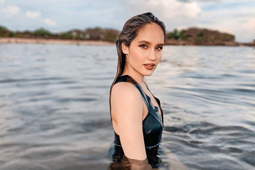 Instagram.com/claurakiehl