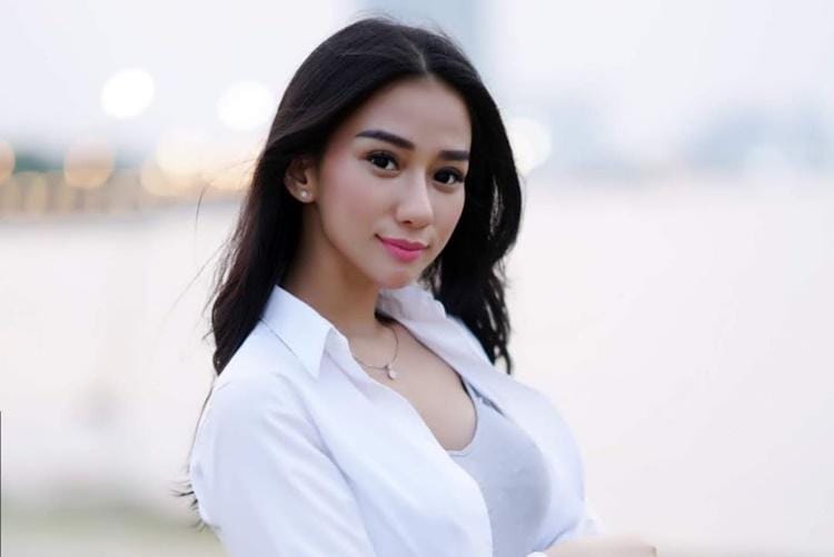 Instagram.com/bellalunaferlinn