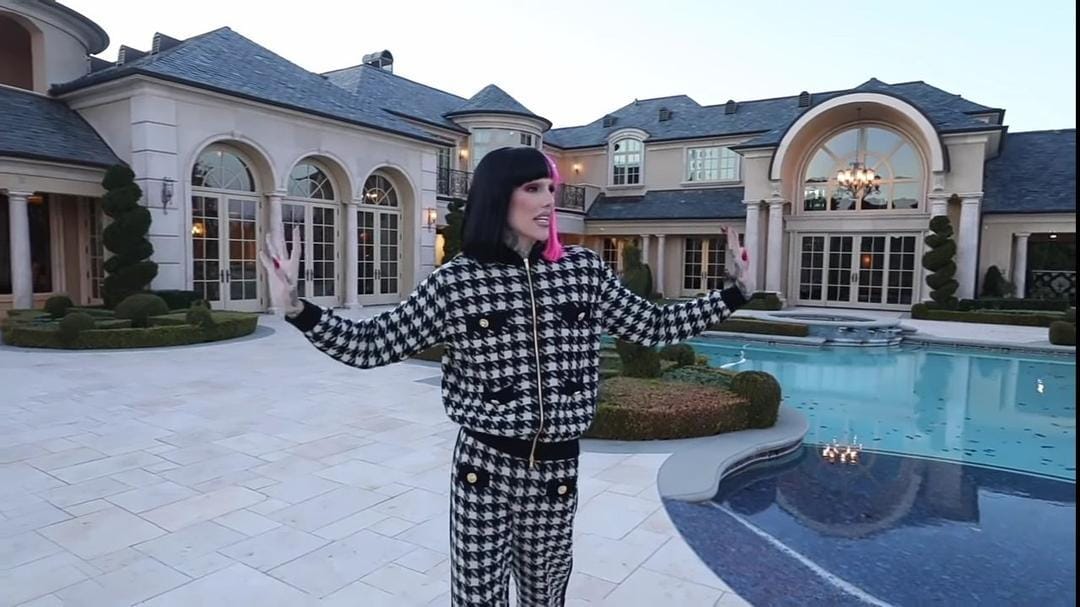 YouTube.com/Jeffree Star