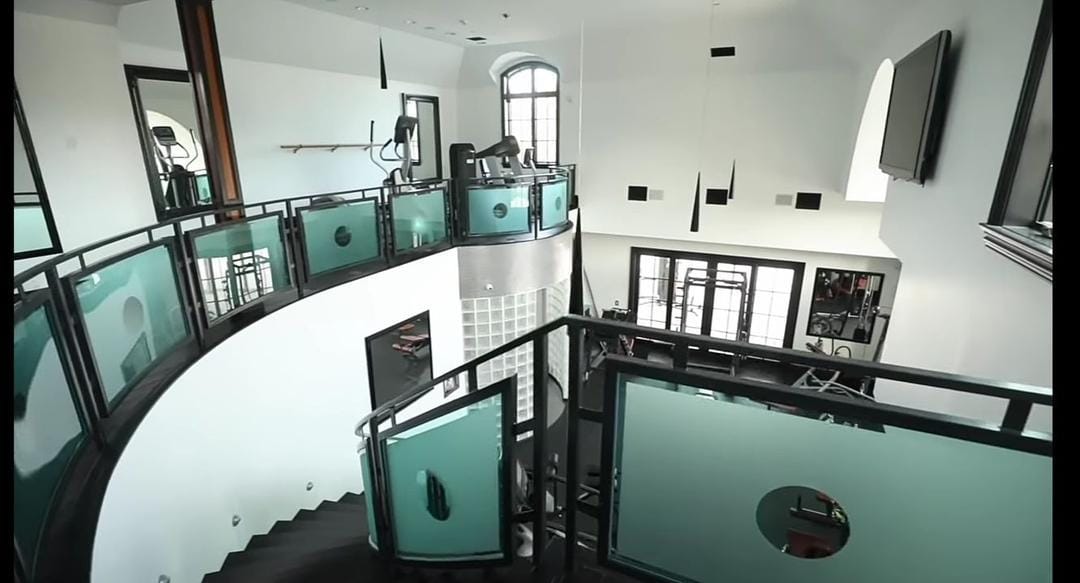 YouTube.com/Jeffree Star