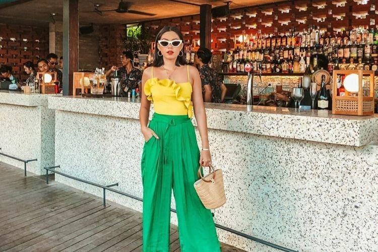 Gaya Selebgram Indonesia yang Makin Standout dengan Color Block!