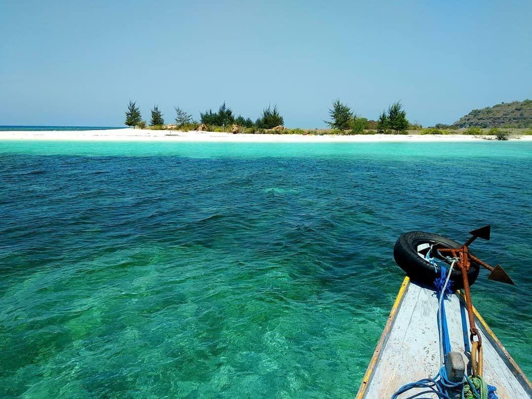 Wisata Bawah Laut di 5 Pulau Eksotis Indonesia Bagian Timur