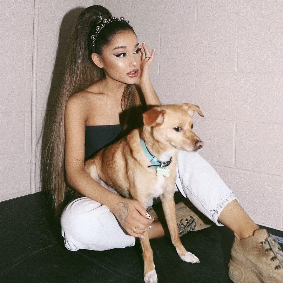 instagram / @arianagrande