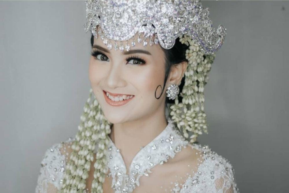 instagram.com/dibaliklayarorganizer