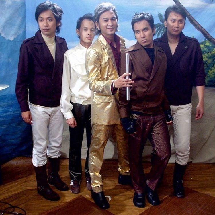 Instagram.com/myclubeighties