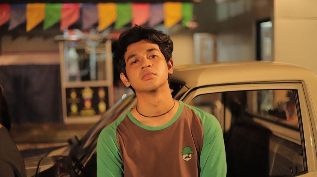 instagram.com/deboys13