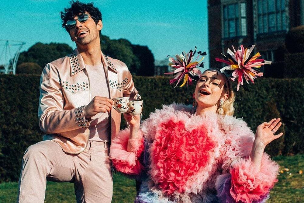 Instagram.com/joejonas