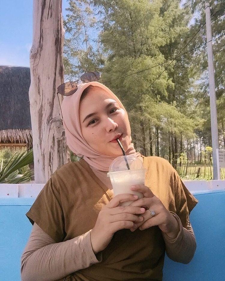 Instagram.com/unamaulina