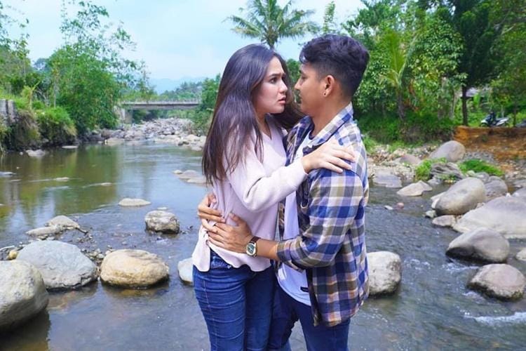 Instagram.com/qausarhy