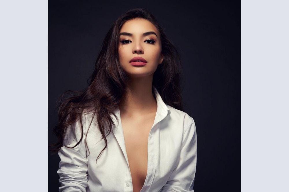 instagram.com/manodelia