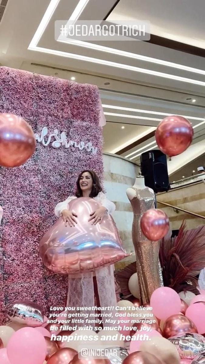 Instagram.com/gitajanu