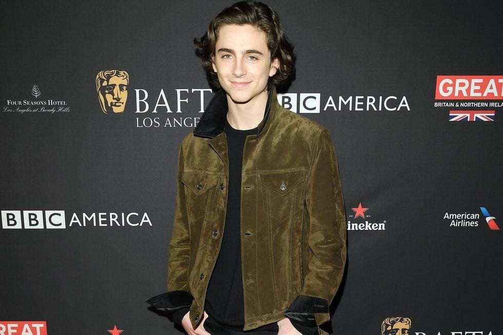 Siap-siap Terpana! Begini Gaya Charming Timothée Chalamet