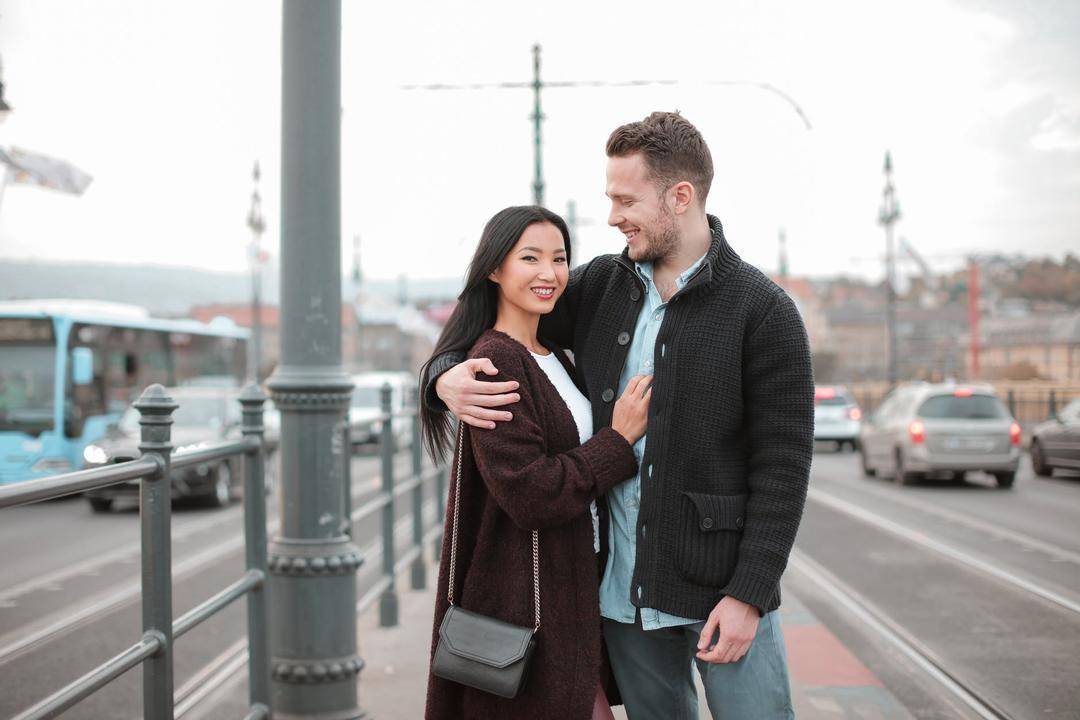 https://www.pexels.com/@olly