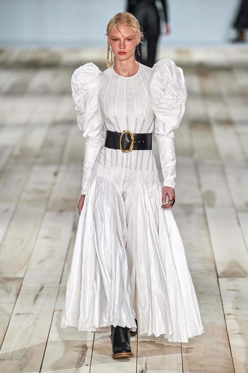 Vogue.com/Alexander McQueen