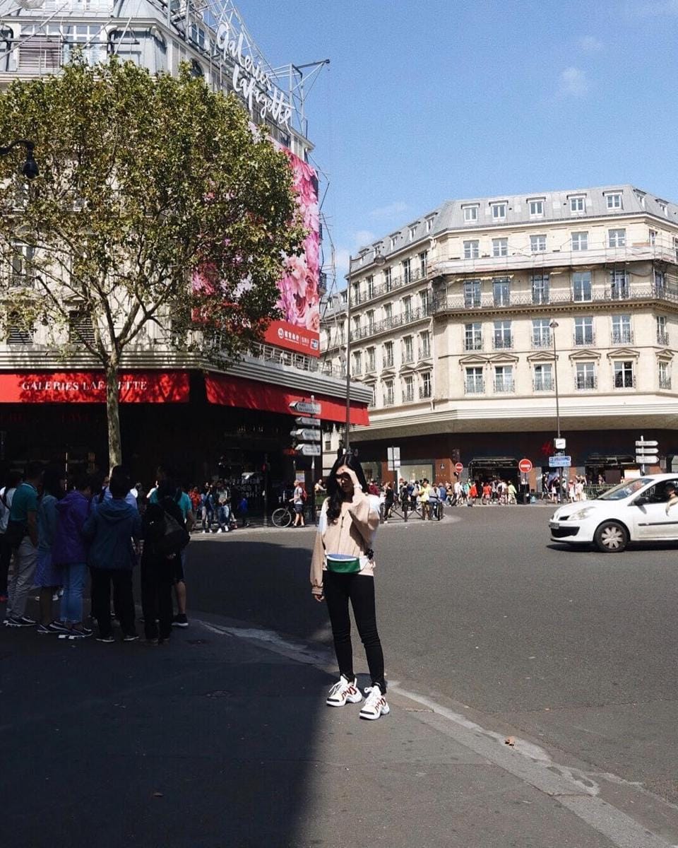 Instagram.com/isyanasarasvati