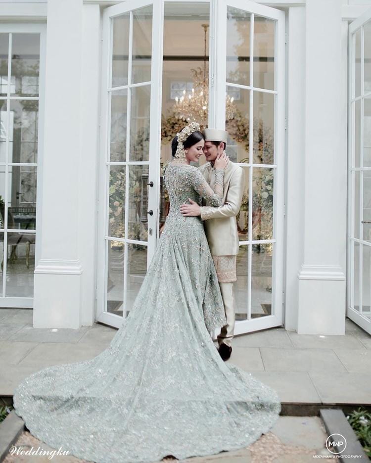 Instagram.com/bungajelitha66, mozawahyu