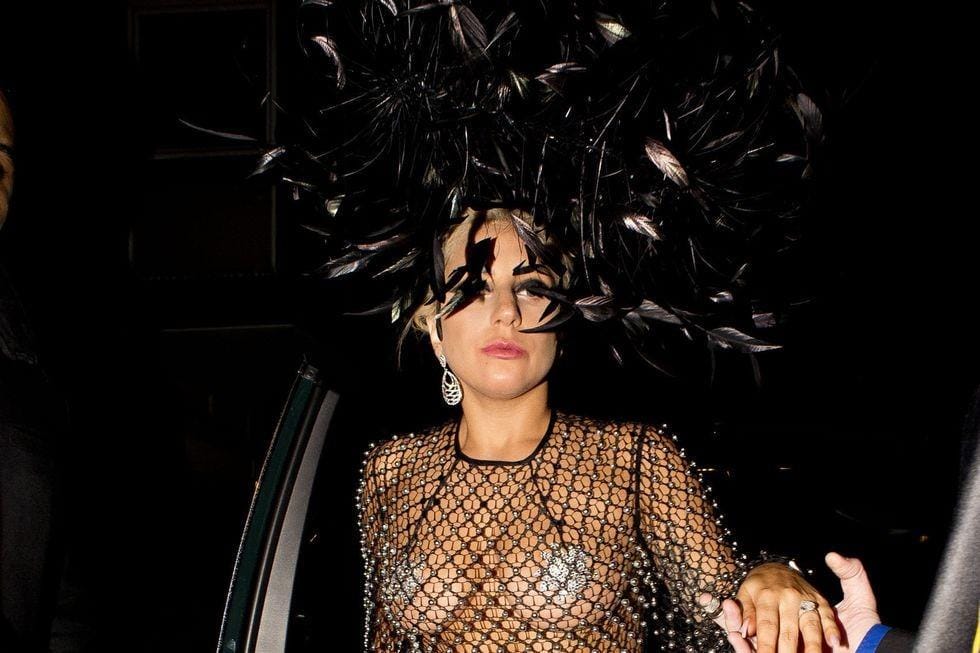 Gaya Seksi Lady Gaga Paling Kontroversial Sepanjang Masa