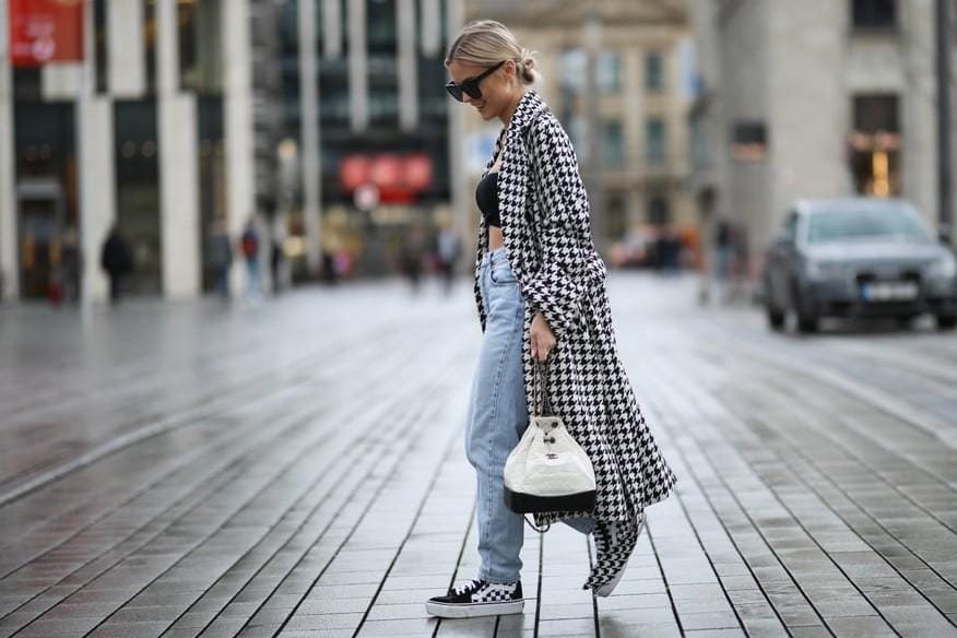 Saatnya Upgrade Look Kamu dengan Baggy Jeans