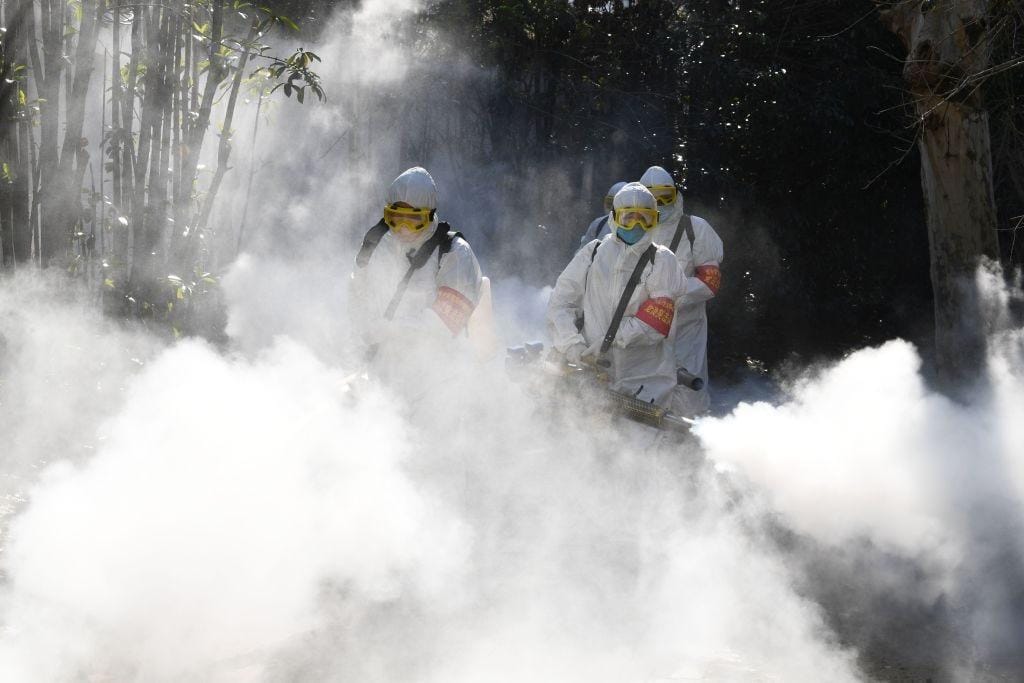 Tidak Tangkal Virus Corona, Ini Bahaya Semprotkan Disinfektan ke Tubuh