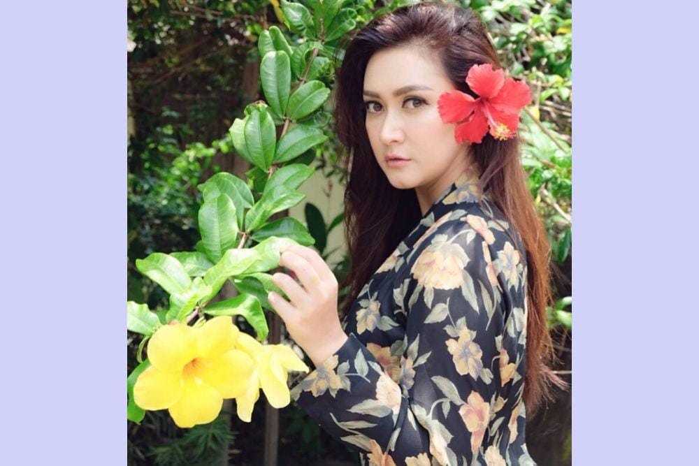 instagram.com/nafaurbach