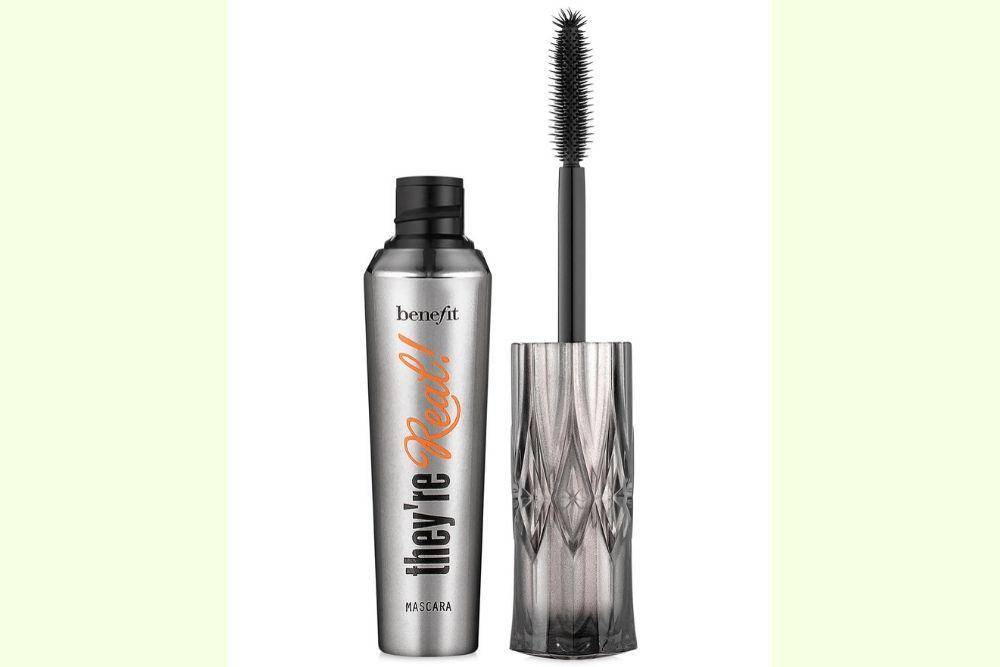 benefitcosmetics.com