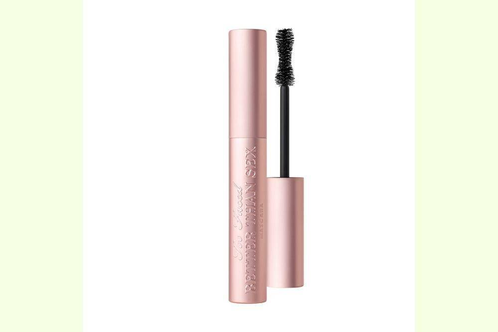 hellogiggles.com