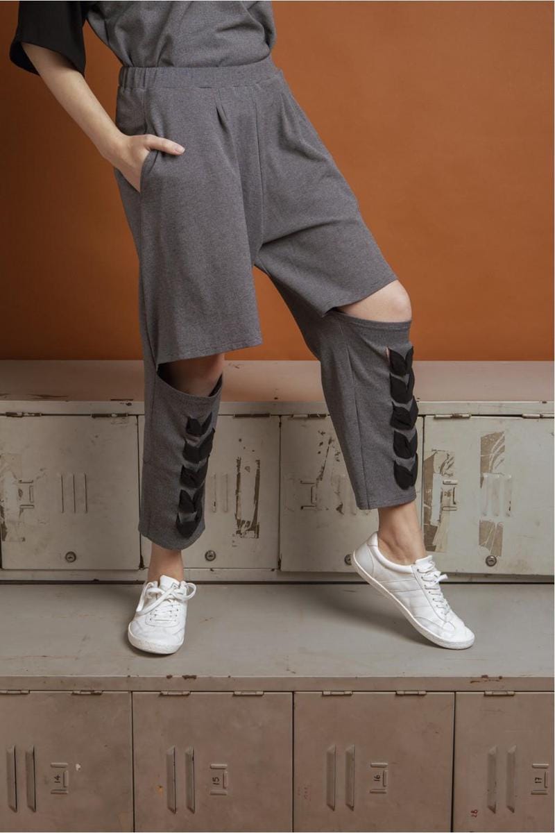 Mondaytosundaystore.com