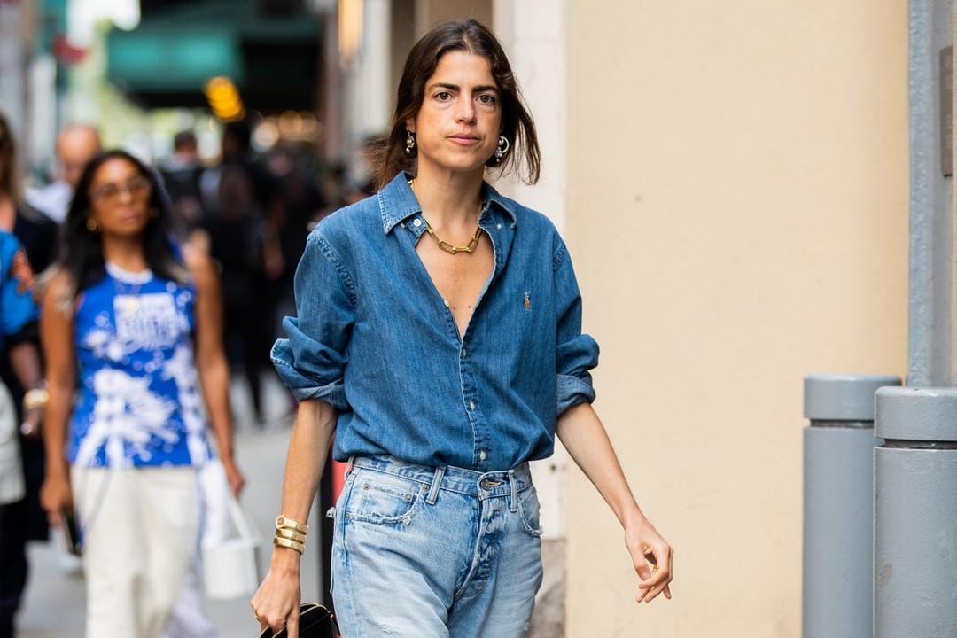 Saatnya Upgrade Gaya Kasual Pakai Kemeja Denim