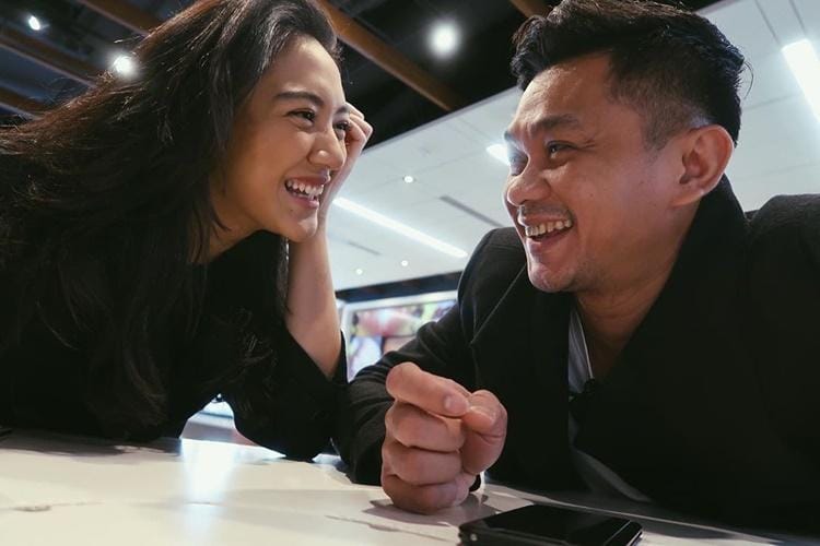 Instagram.com/putri_tanjung