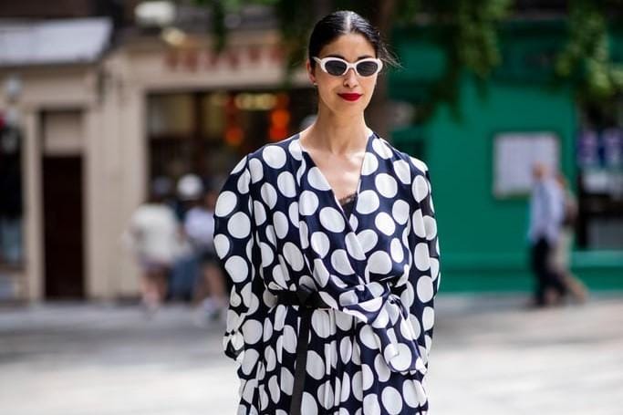 Kasual hingga Edgy, Ini Tips OOTD Pakai Maxi Dress