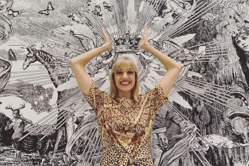 instagram.com/lolagin