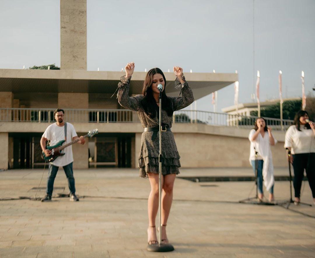 Instagram.com/raisa9960