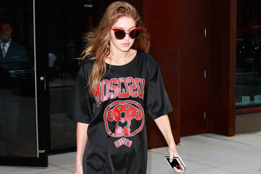 7 Model Dress Rumahan yang Jadi Trend Fashion #DiRumahAja