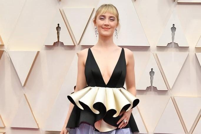 Seksi hingga Manis, Ini Gaya Terbaik Saoirse Ronan di Karpet Merah