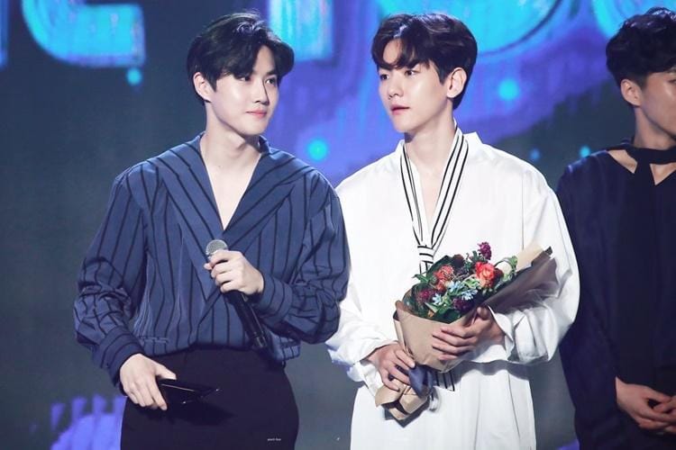 Twitter.com/EXOfanbase_int