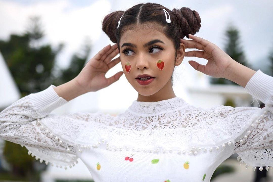 Jharna Bhagwani Berbagi Tips Jadi Beauty Influencer
