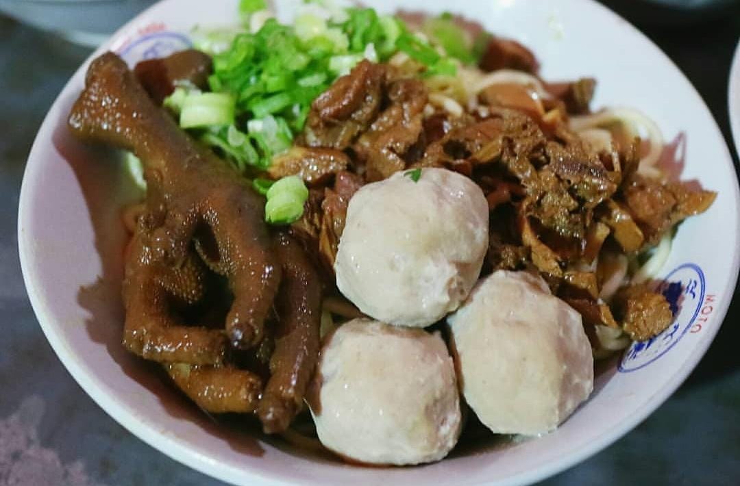 Instagram.com/kakilimasemarang