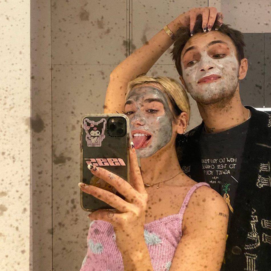 Instagram.com/Dualipa
