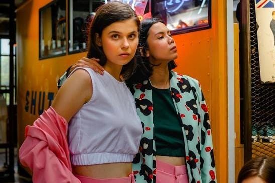 #PopbelaOOTD: Pilihan Cropped Top Saat di Rumah Aja