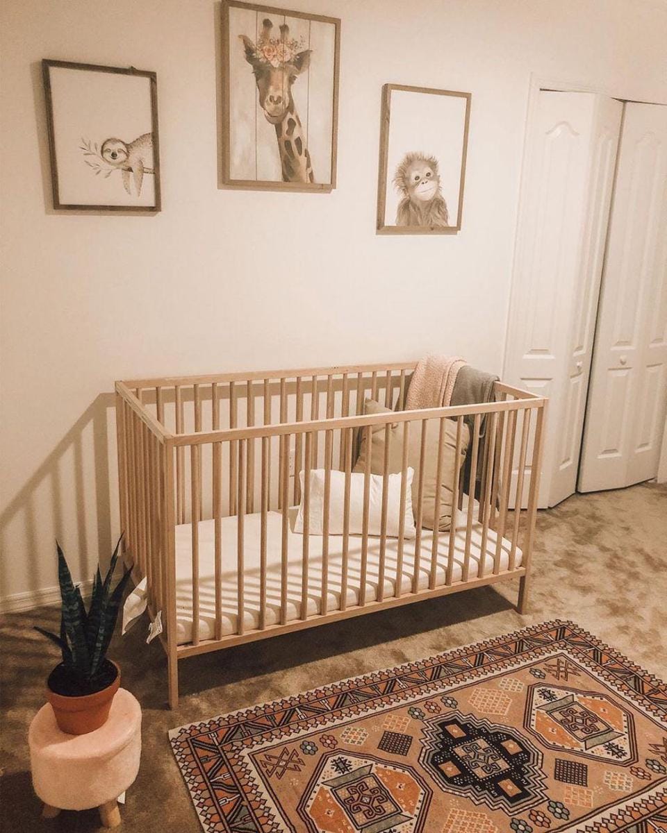 instagram.com/crystall0vejoy