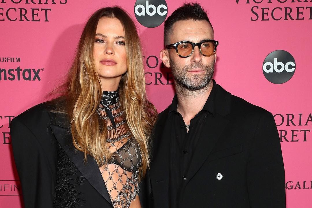 Pasangan Hollywood Paling Seksi dan Fashionable